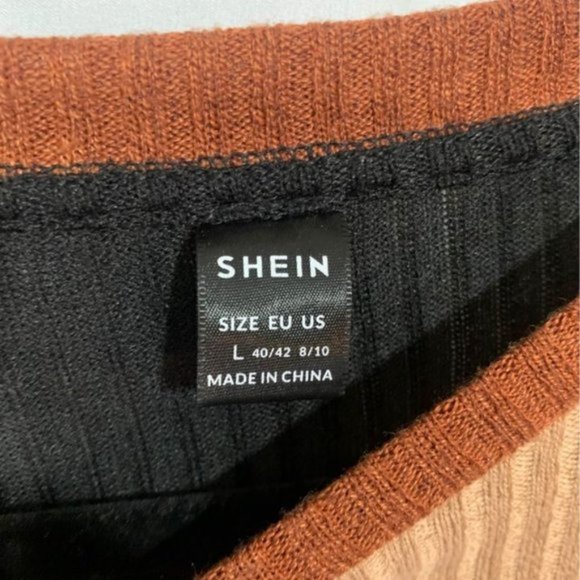 Womans tunic. Shein brand. Size L. Crew neck. Geometry design. Stretchy. - Picture 4 of 8